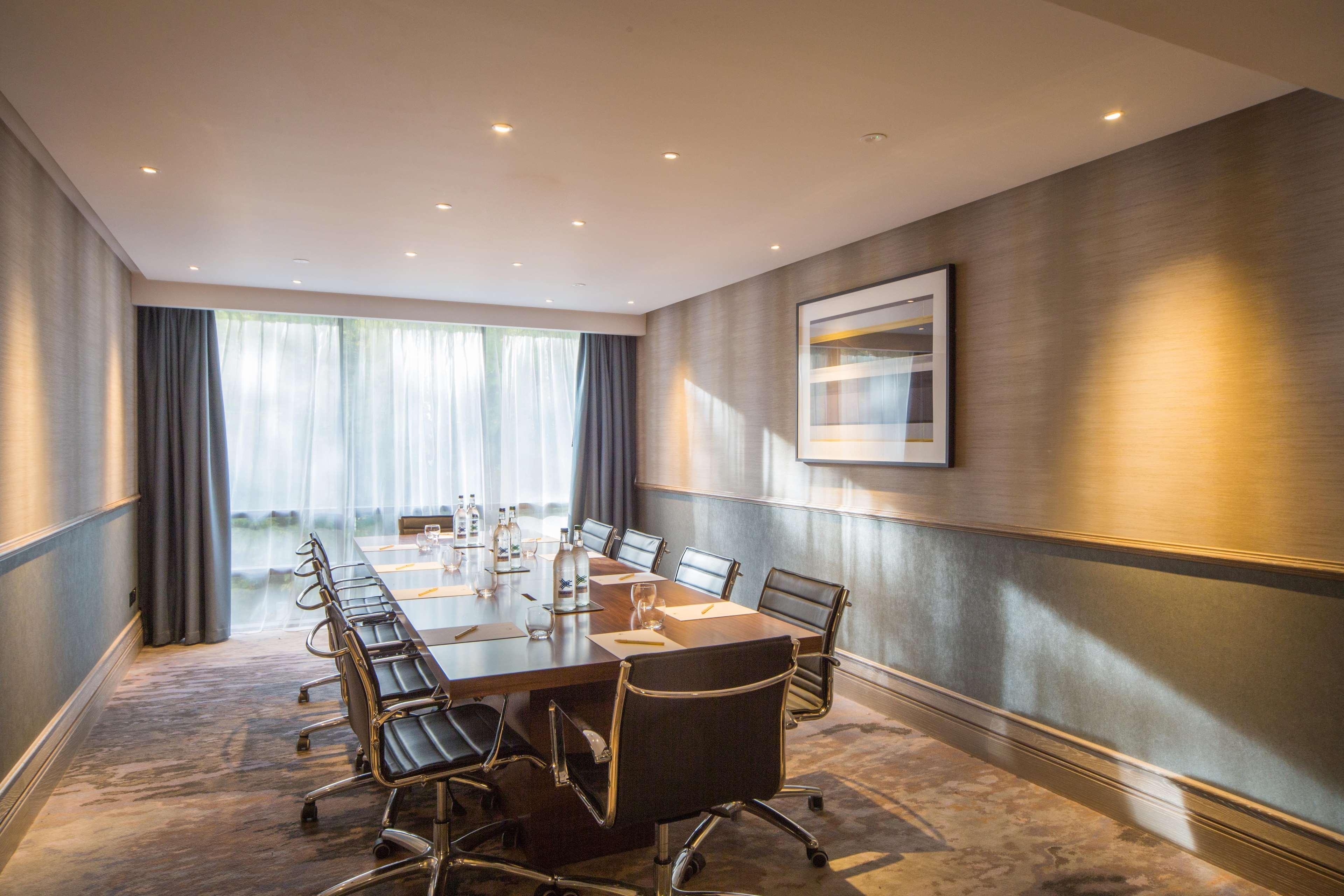 Hotel Doubletree By Hilton London Kingston Upon Thames Kingston upon Thames  Exteriér fotografie
