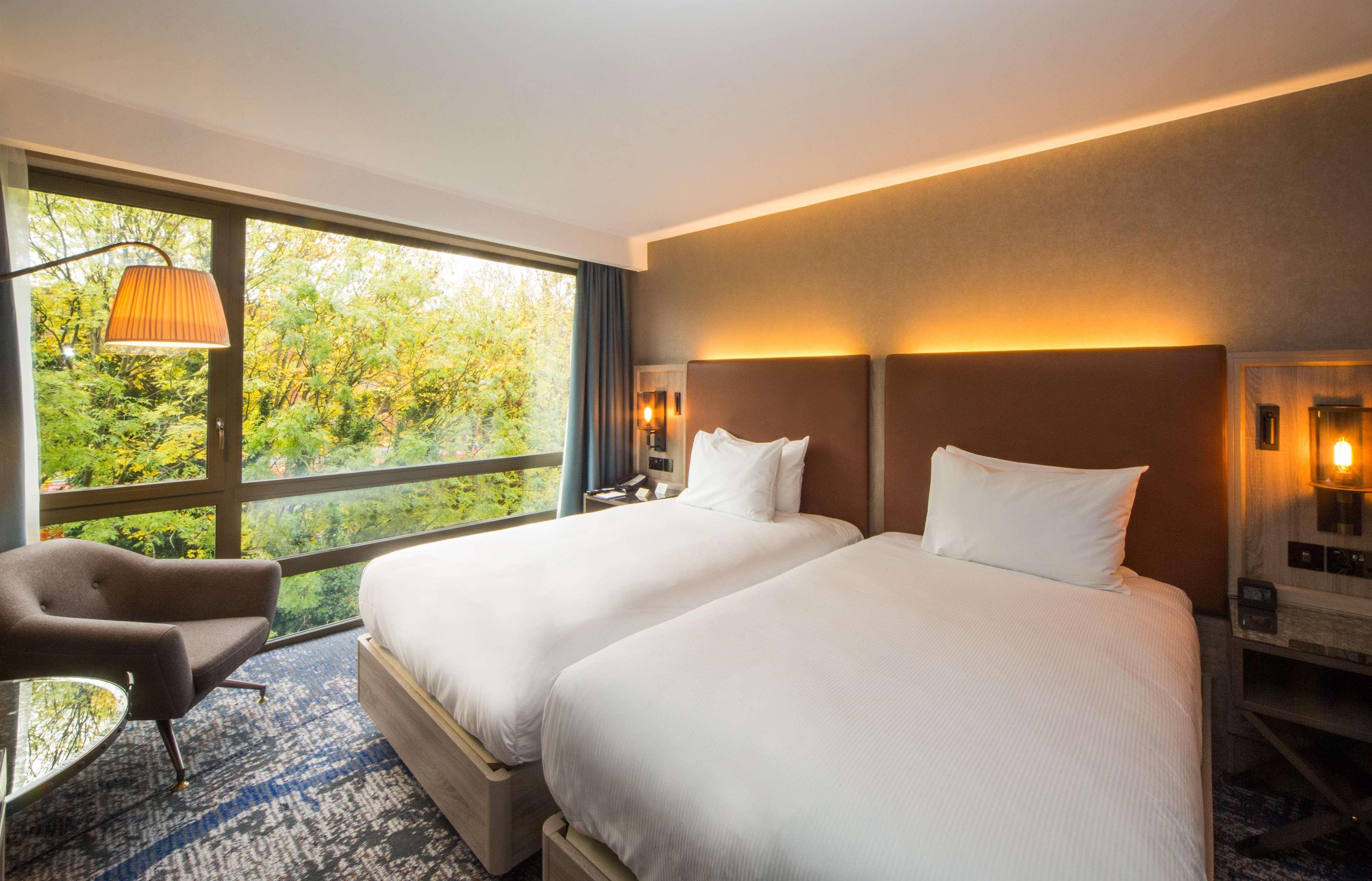 Hotel Doubletree By Hilton London Kingston Upon Thames Kingston upon Thames  Exteriér fotografie