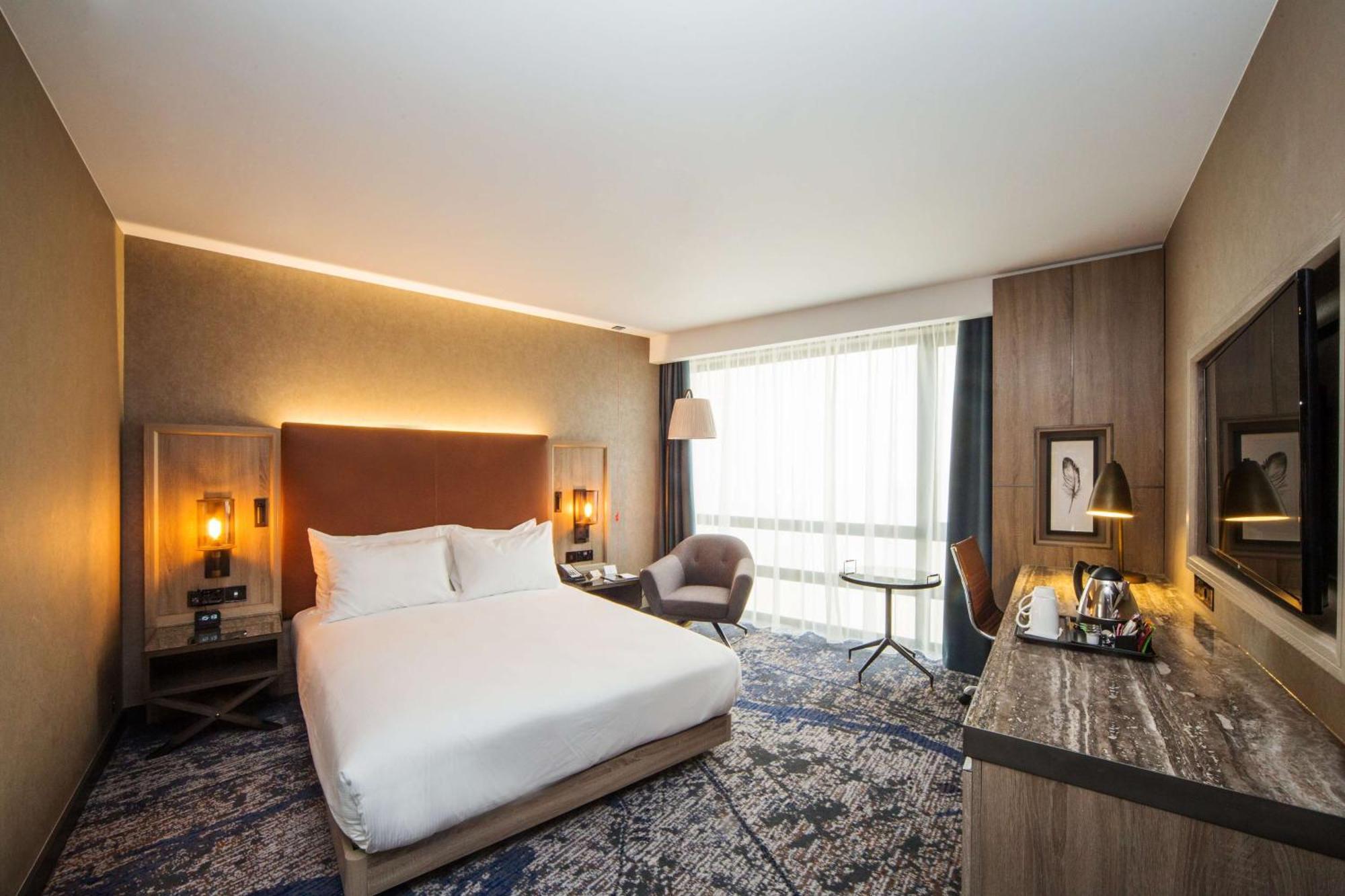 Hotel Doubletree By Hilton London Kingston Upon Thames Kingston upon Thames  Exteriér fotografie