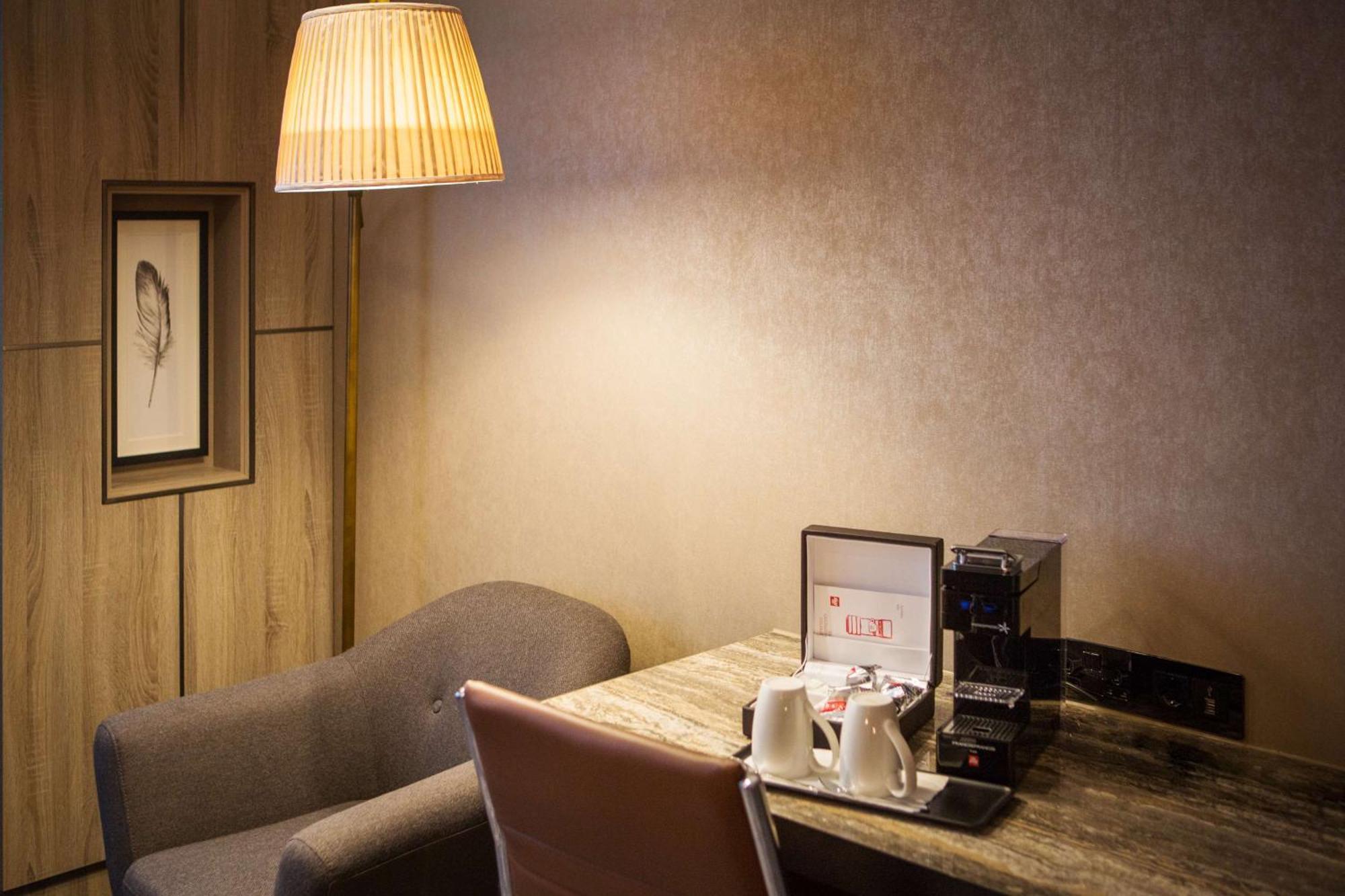 Hotel Doubletree By Hilton London Kingston Upon Thames Kingston upon Thames  Exteriér fotografie