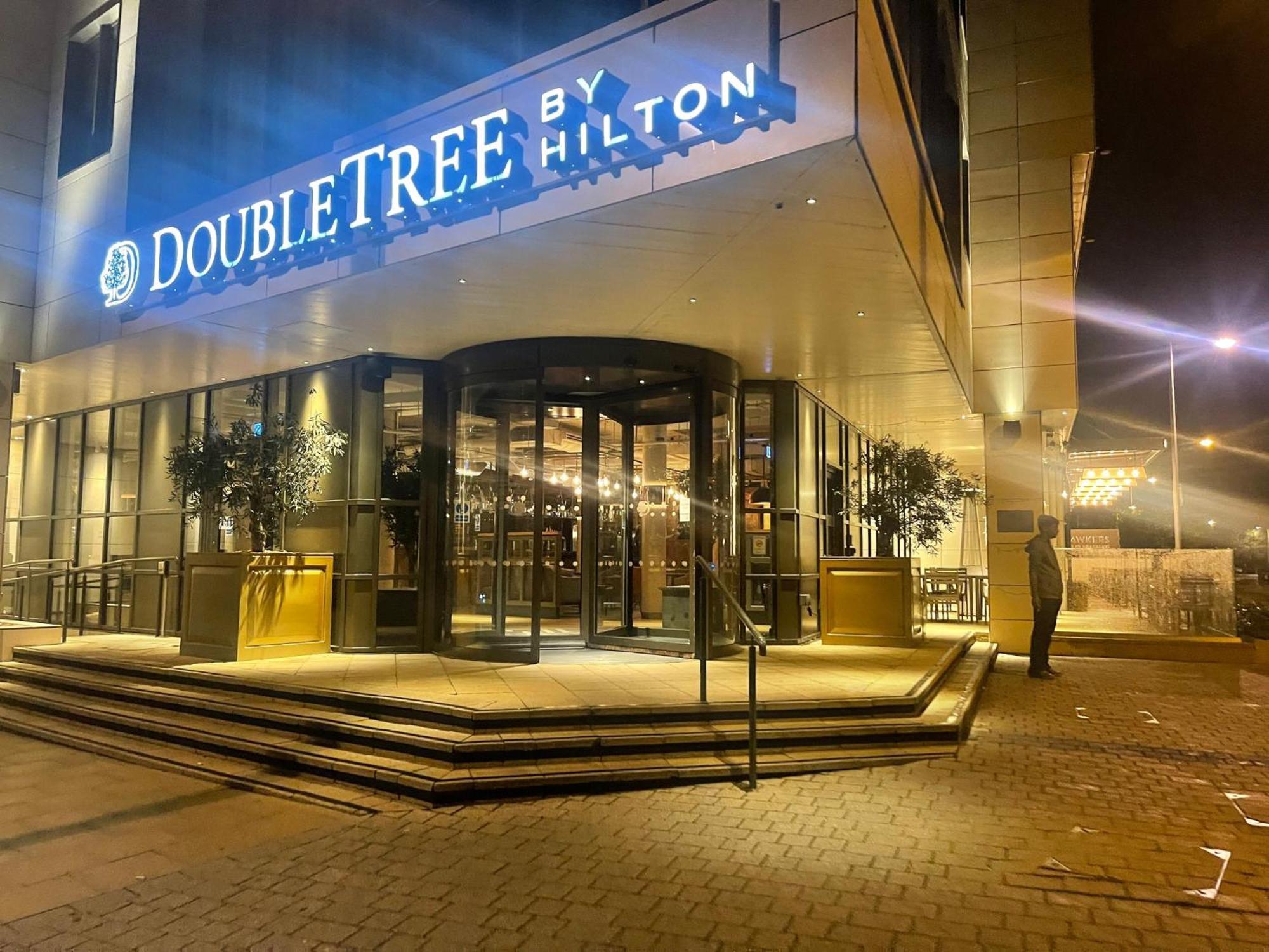 Hotel Doubletree By Hilton London Kingston Upon Thames Kingston upon Thames  Exteriér fotografie